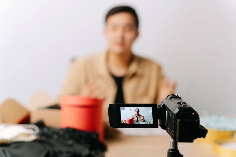 Remote Work: Best Jobs That Pay $50 Per Hour